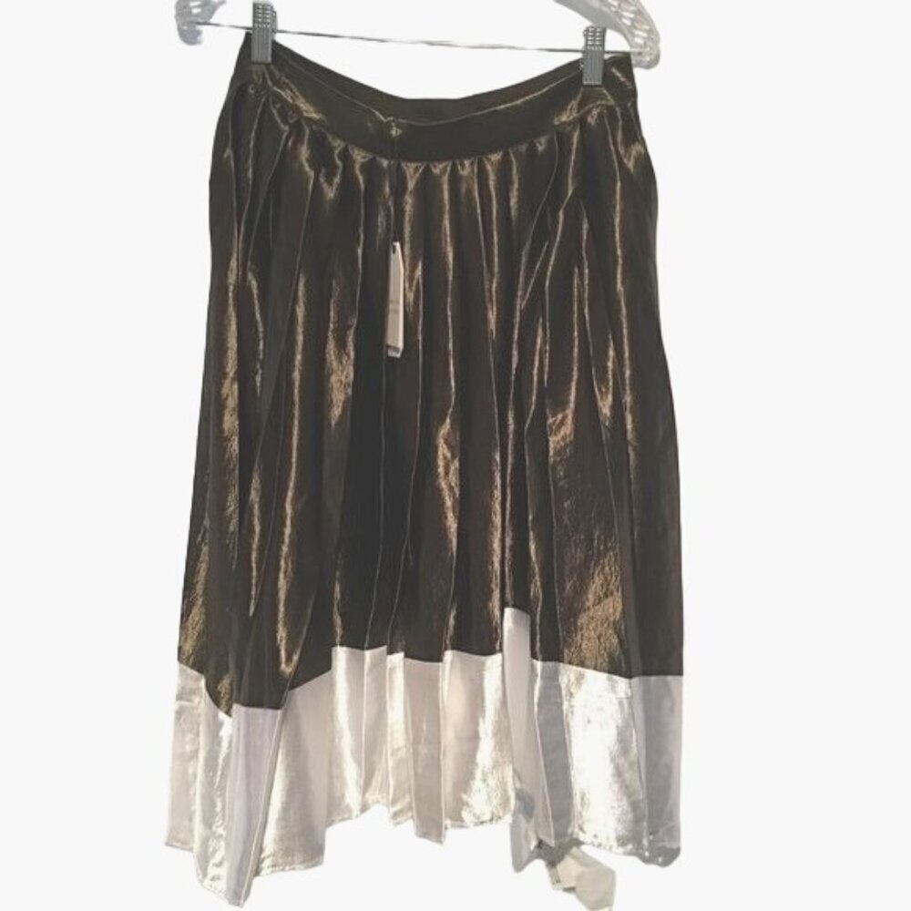English Factory Green & White Pleated Skirt SZ M NWT